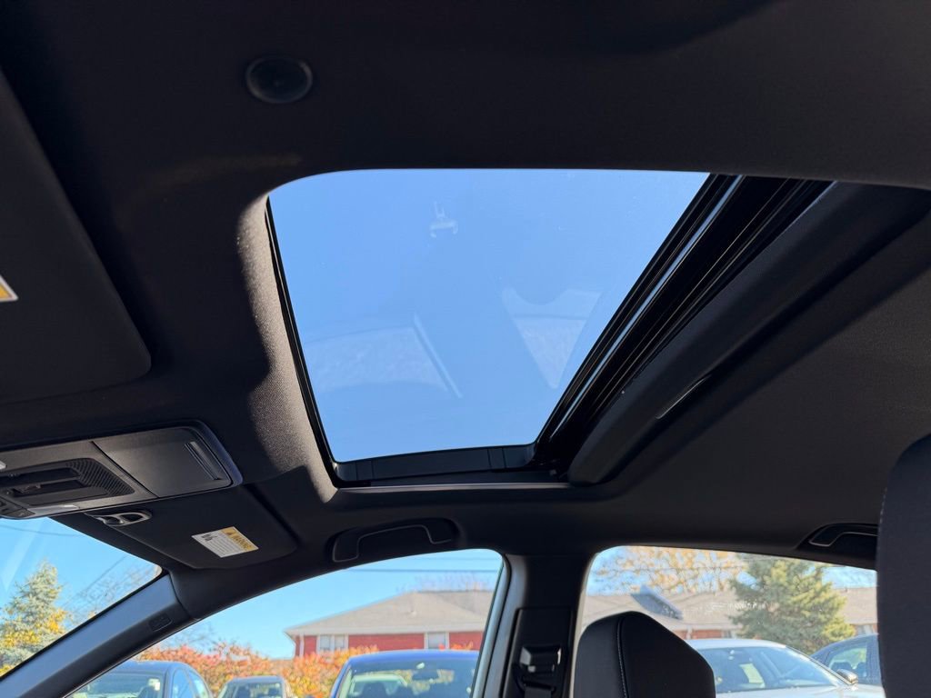 Used 2025 Honda Accord Sport image 12