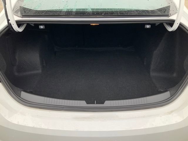 Used 2024 Chevrolet Malibu LS image 13