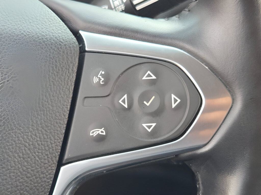 Certified 2019 Chevrolet Traverse LT FWD image 33