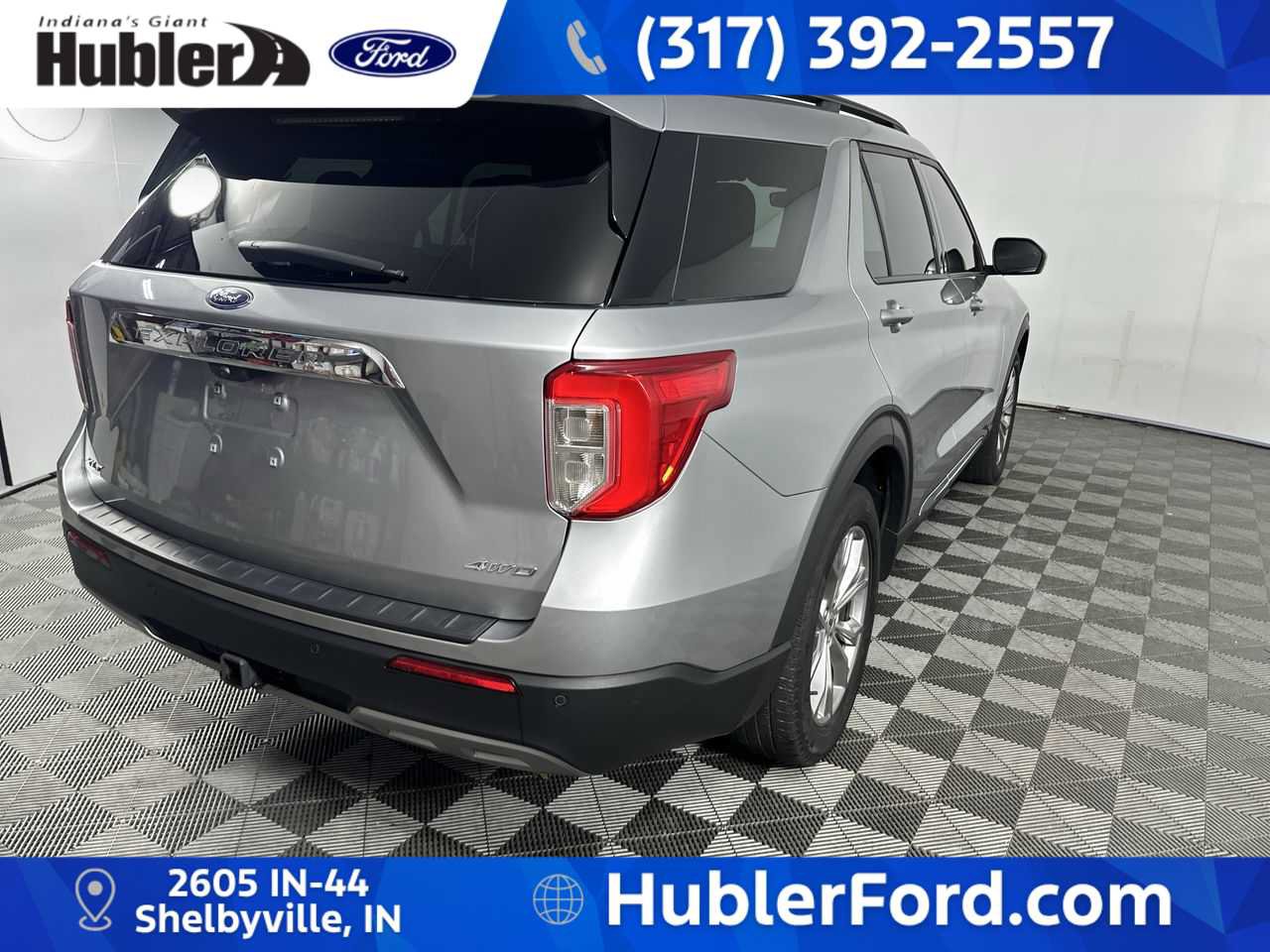 Used 2023 Ford Explorer XLT w/ Equipment Group 202A AWD/4WD image 8