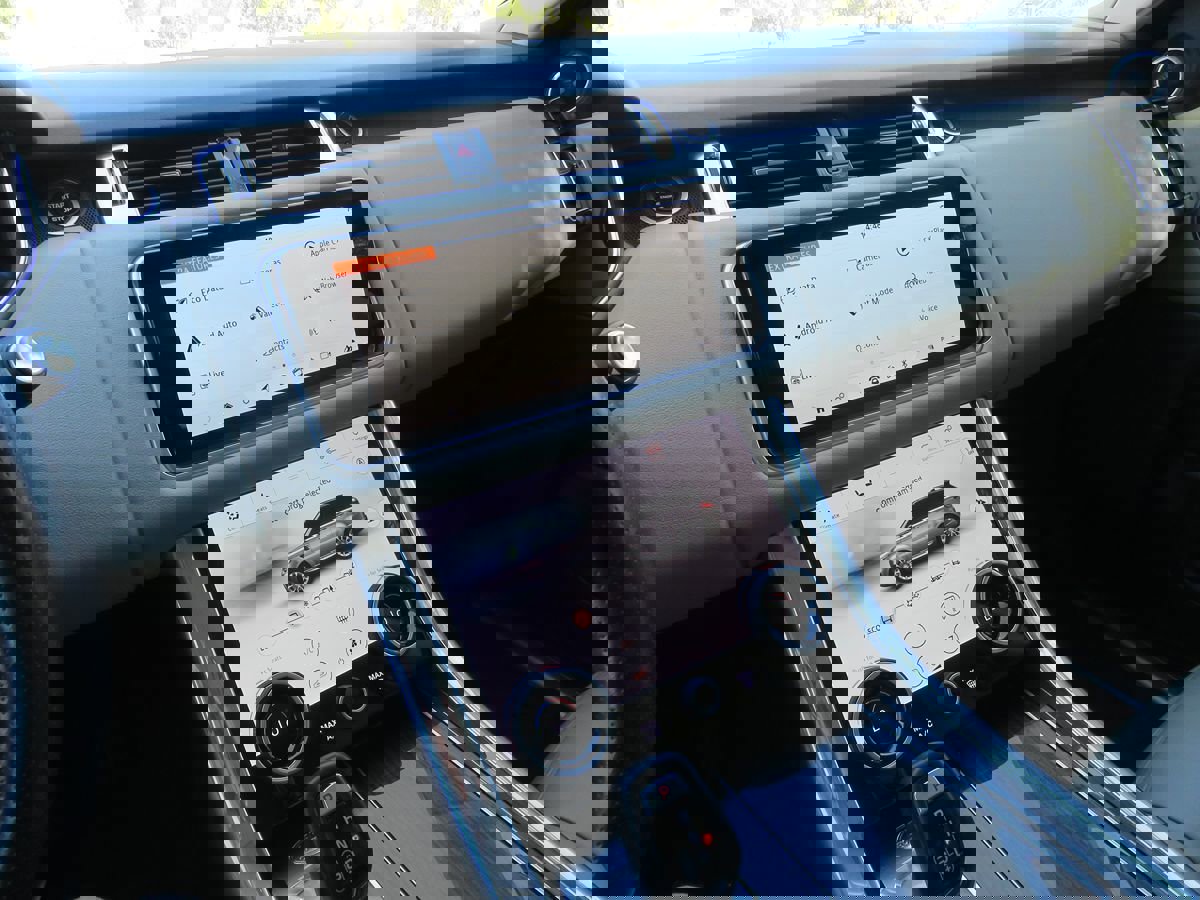 Used 2020 Land Rover Range Rover Sport HSE AWD/4WD image 25