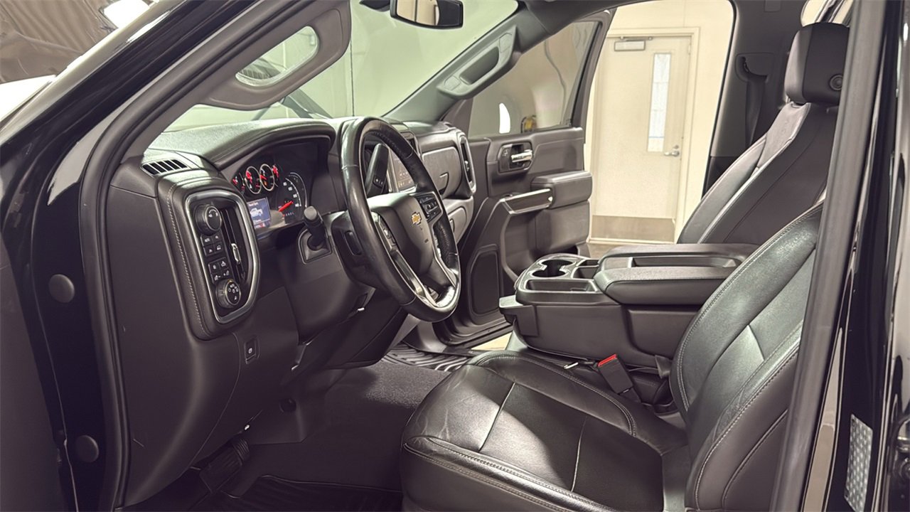 Used 2019 Chevrolet Silverado 1500 LTZ image 12