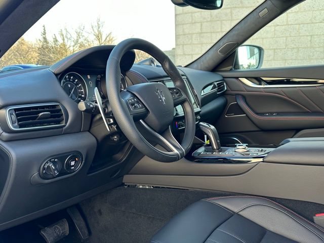 Used 2024 Maserati Levante Modena Ultima AWD/4WD image 6
