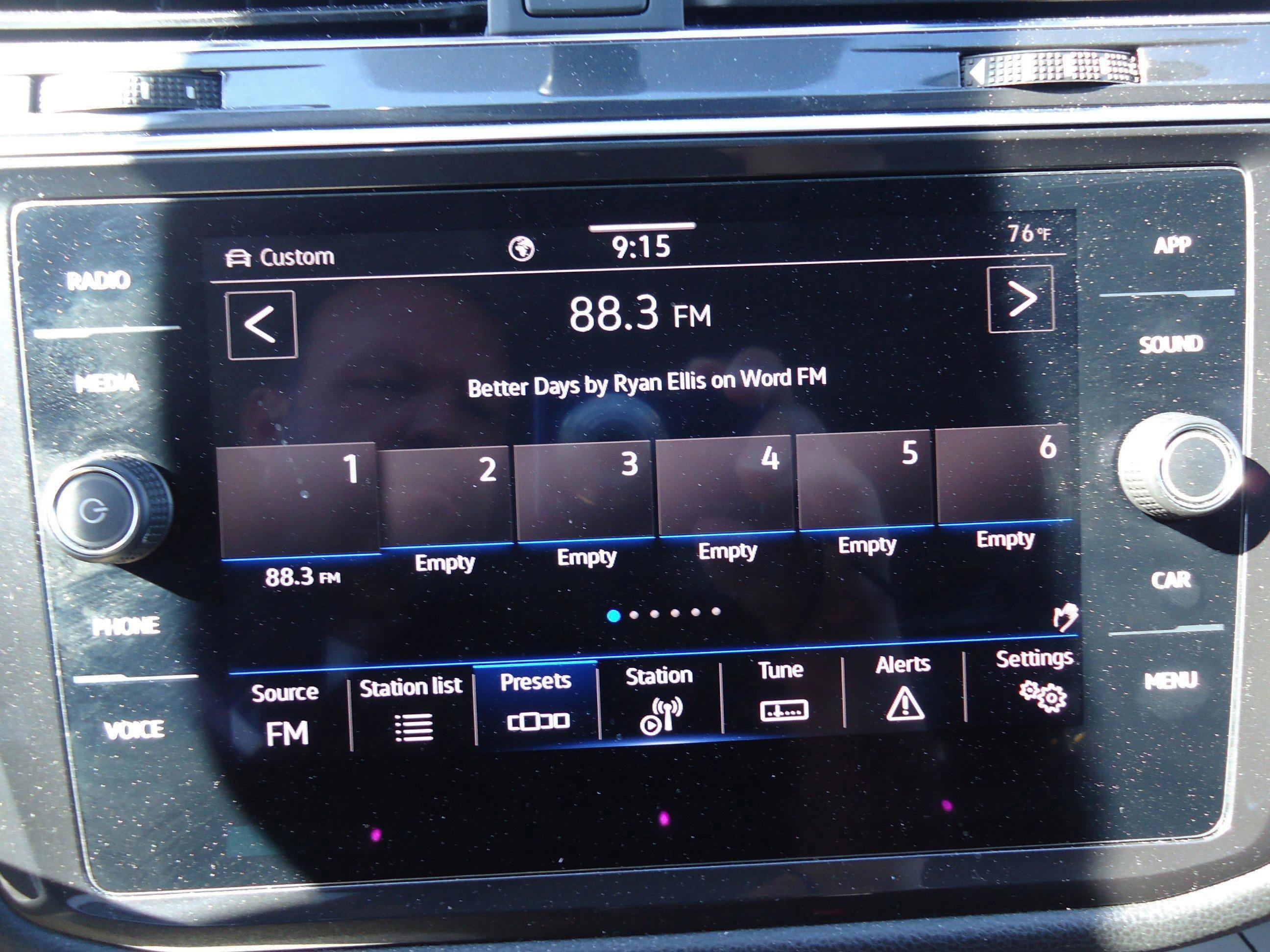 Used 2021 Volkswagen Tiguan SE image 15