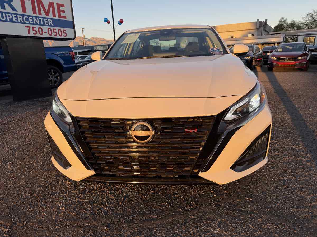 Used 2025 Nissan Altima 2.5 SV w/ SV Special Edition Package image 2