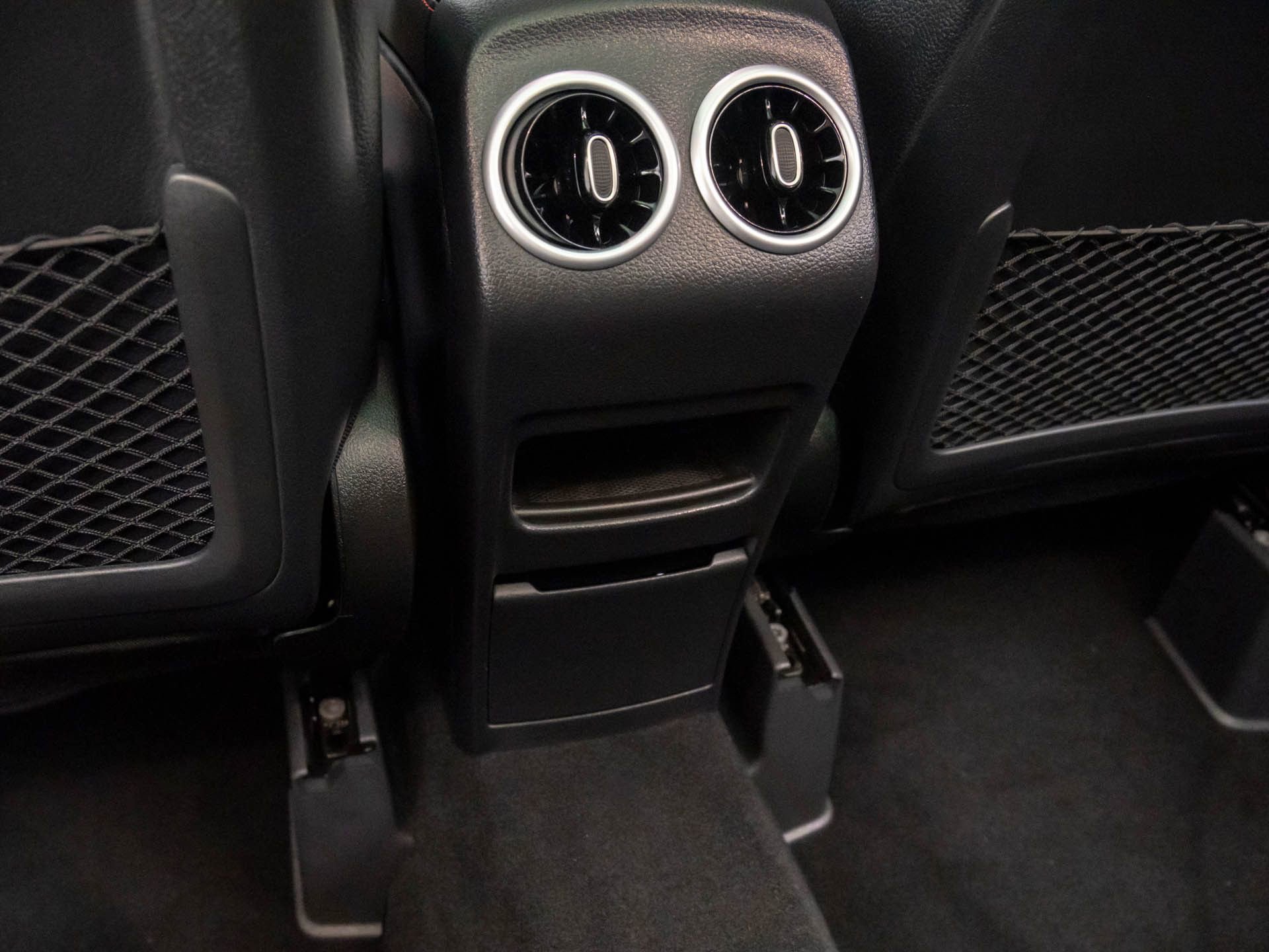 New 2026 Mercedes-Benz GLA 35 AMG 4MATIC image 21