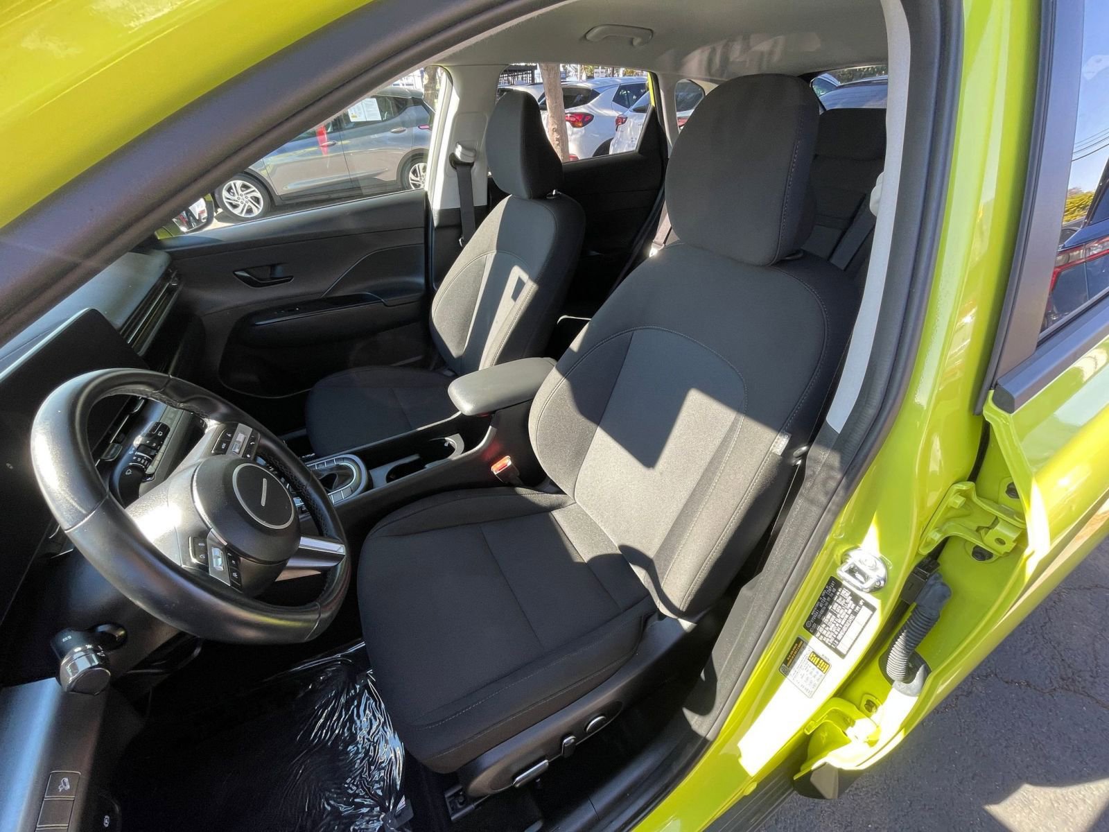 Used 2025 Hyundai Kona SEL image 36
