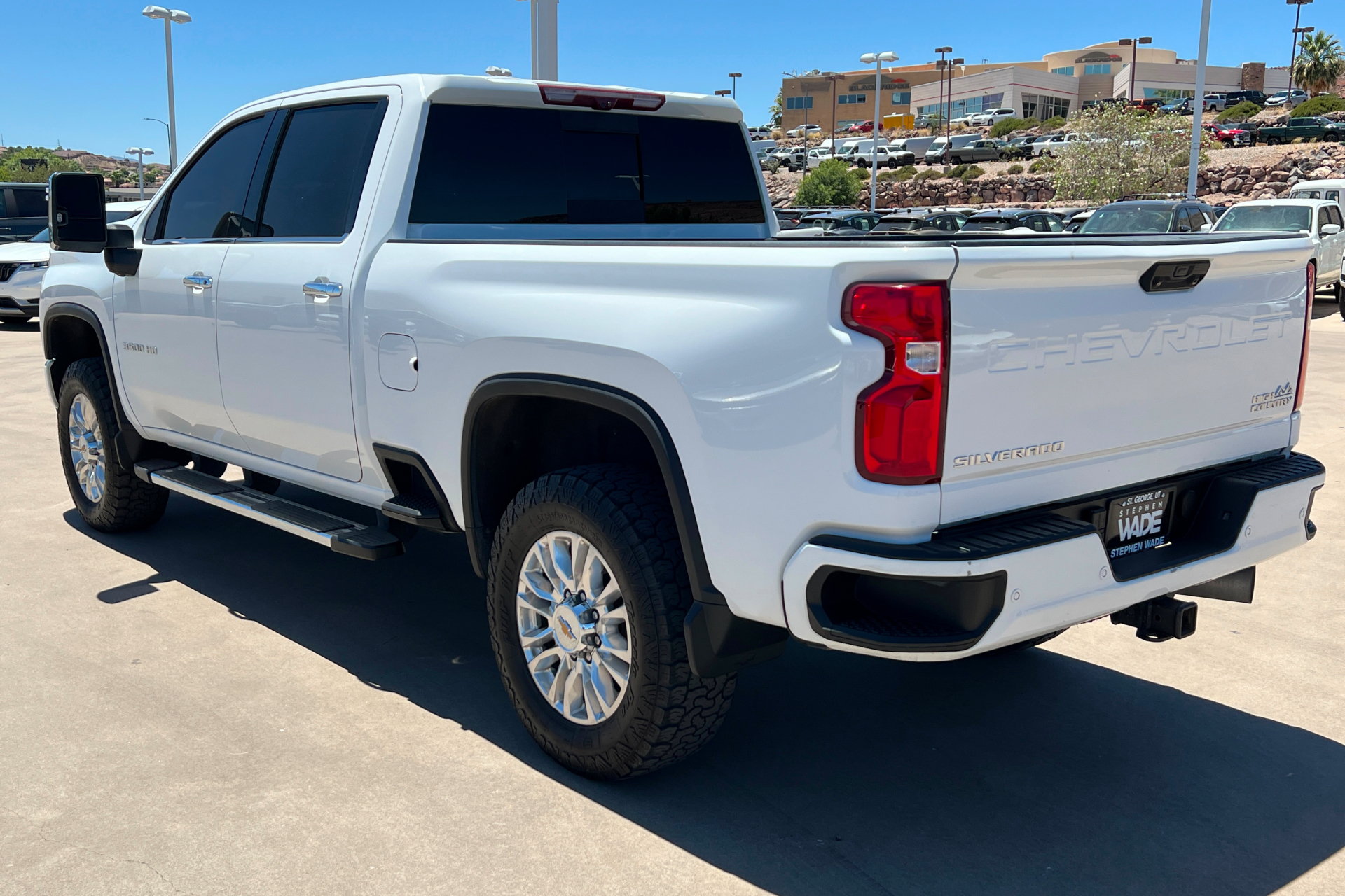 Used 2021 Chevrolet Silverado 3500 High Country w/ Z71 Off-Road Package AWD/4WD image 3