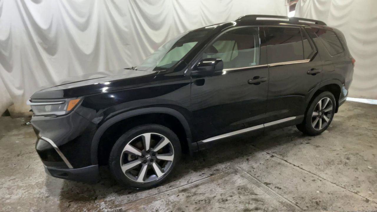 Certified 2023 Honda Pilot Elite image 4