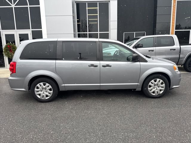 Certified 2019 Dodge Grand Caravan SE image 7