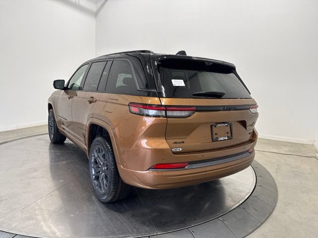 New 2026 Jeep Grand Cherokee Summit AWD/4WD image 5