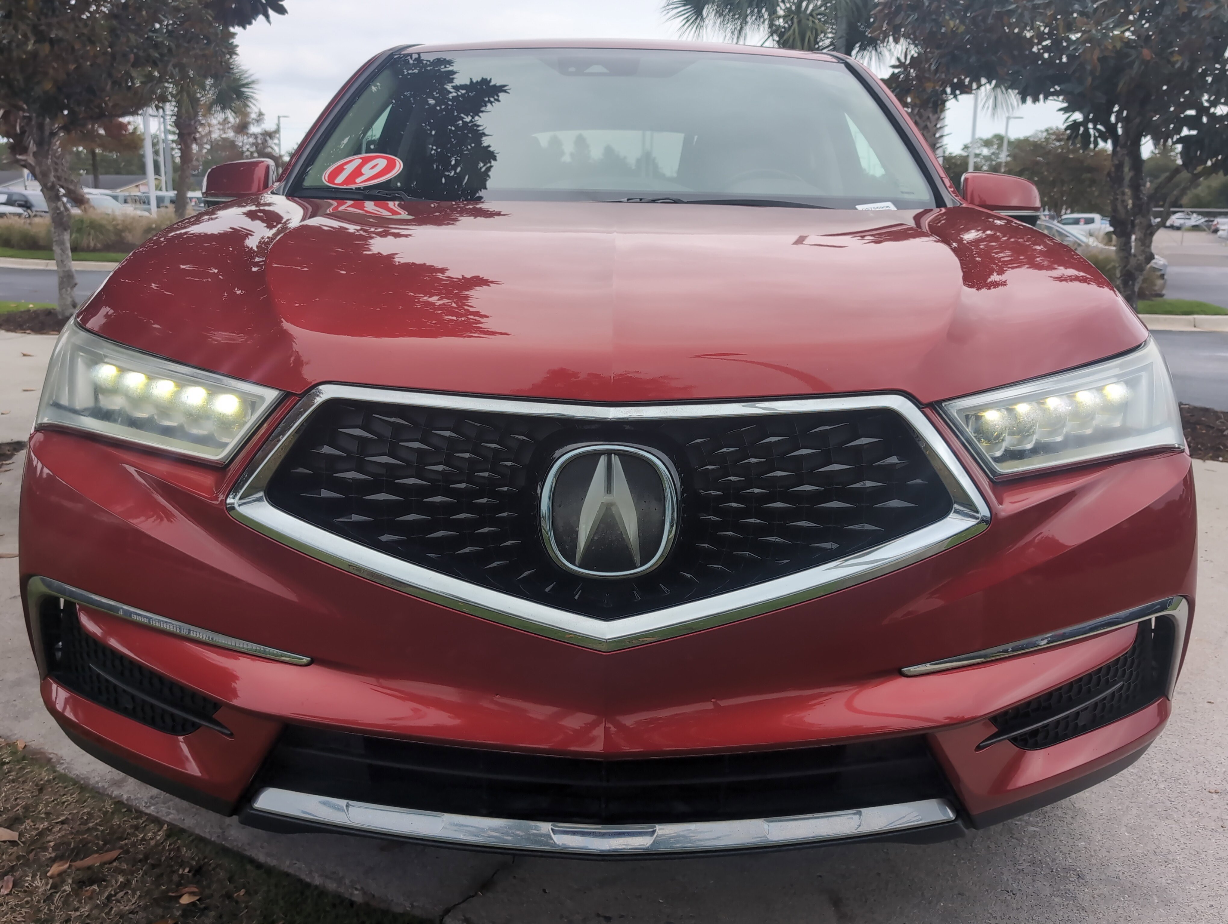 Used 2019 Acura MDX FWD w/ Technology Package image 3