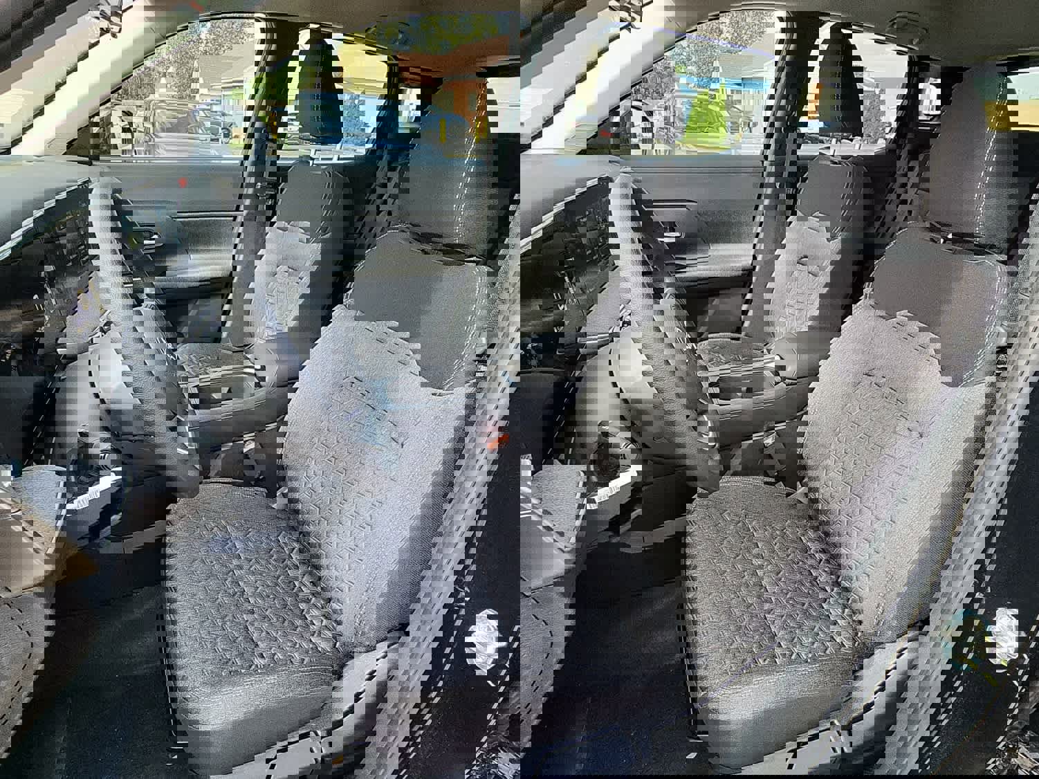 New 2026 Nissan Kicks SV w/ Cold Weather Package AWD/4WD image 10