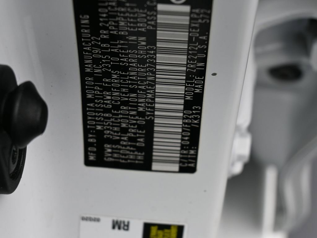 Used 2022 Toyota Corolla LE image 17