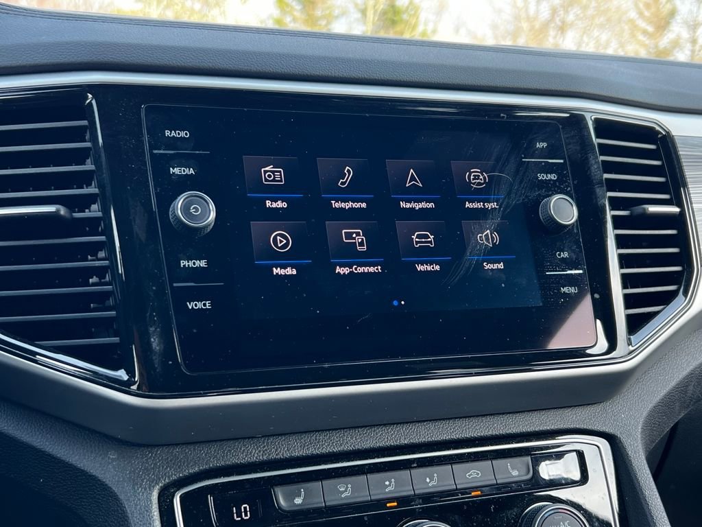 Used 2023 Volkswagen Atlas Cross Sport SE image 22