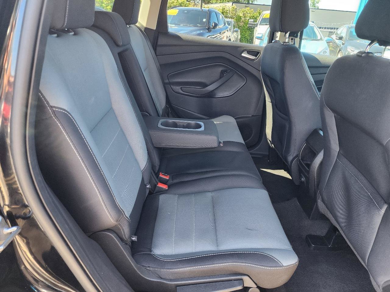 Used 2016 Ford Escape SE AWD/4WD image 28