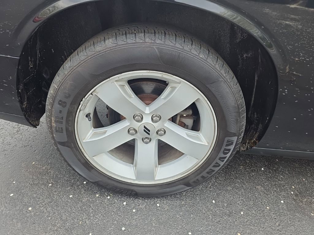 Used 2014 Dodge Challenger SXT Plus image 9