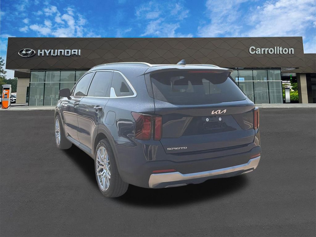 Used 2025 Kia Sorento S w/ Panoramic Sunroof Package FWD image 7