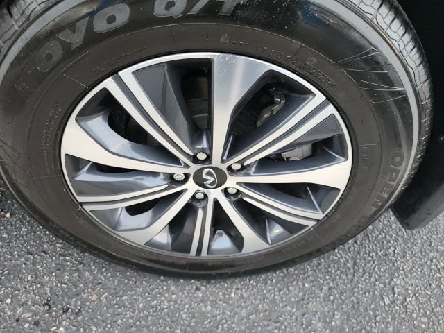 Used 2024 INFINITI QX60 Pure image 10