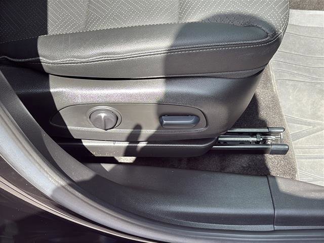 Used 2023 Buick Encore GX Essence w/ Experience Buick Package image 10