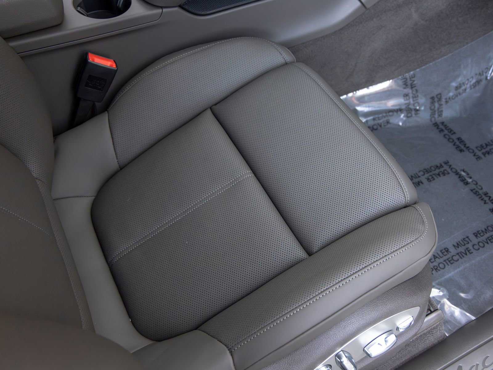 Certified 2026 Porsche Macan image 53