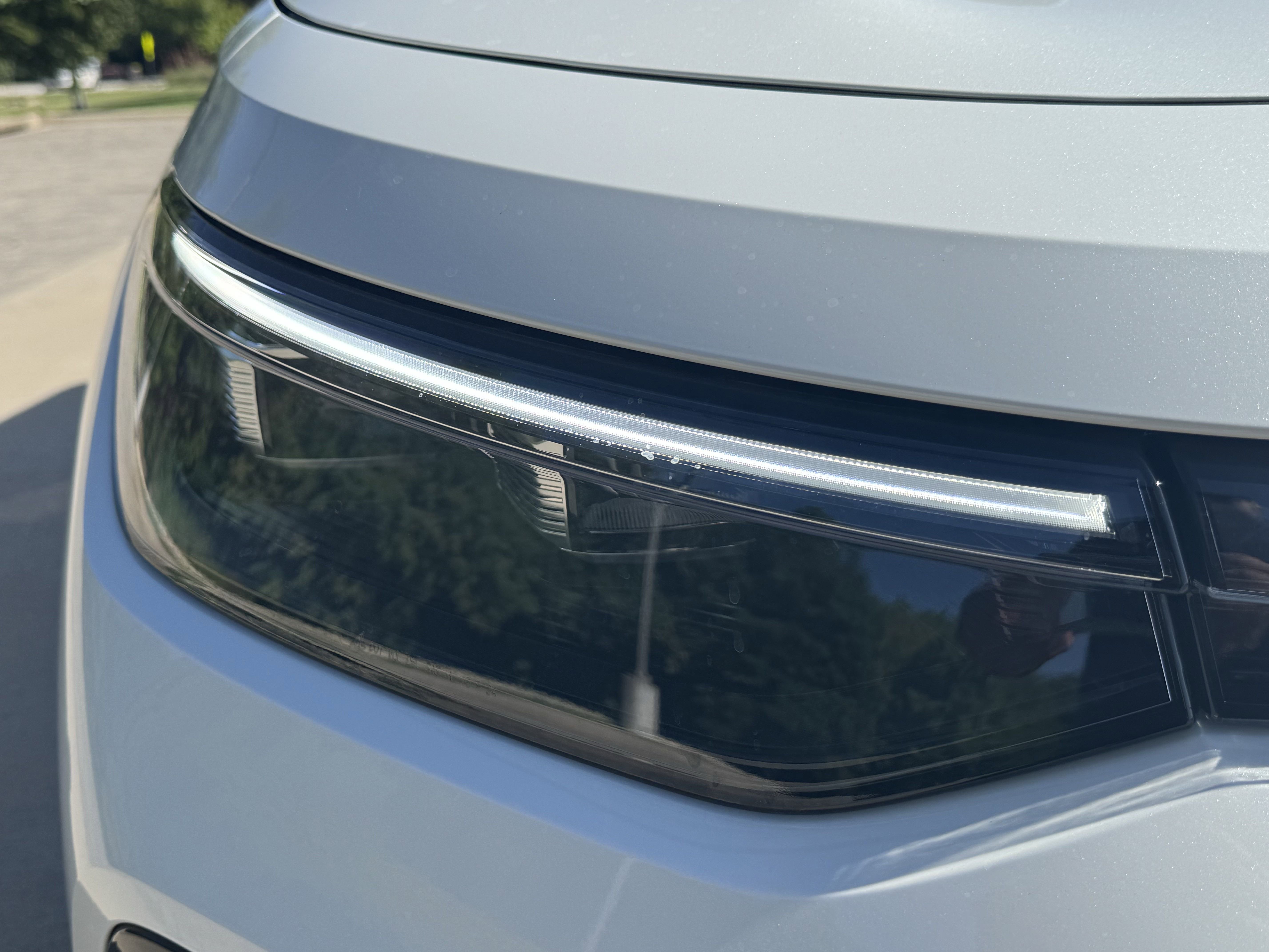 Certified 2026 Volkswagen Tiguan SE R-Line FWD image 35