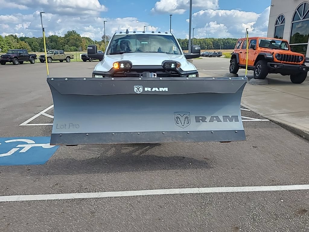 New 2026 RAM 2500 Tradesman AWD/4WD image 3