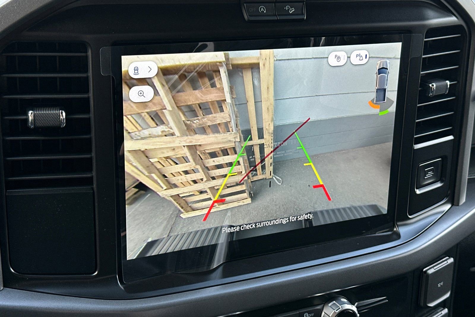 New 2026 Ford F150 XLT w/ FX4 Off-Road Package image 17