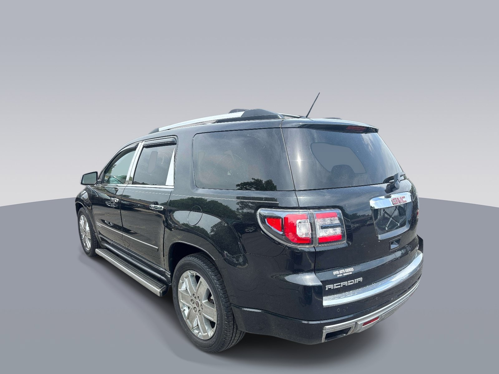 Used 2015 GMC Acadia Denali AWD/4WD image 5