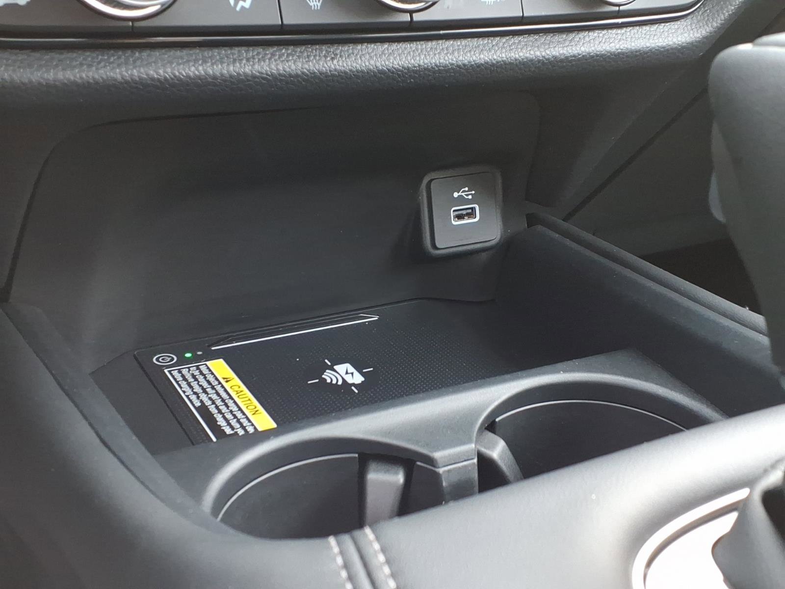 Certified 2024 Honda HR-V EX-L image 22