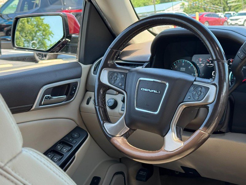 Used 2018 GMC Yukon Denali AWD/4WD image 13