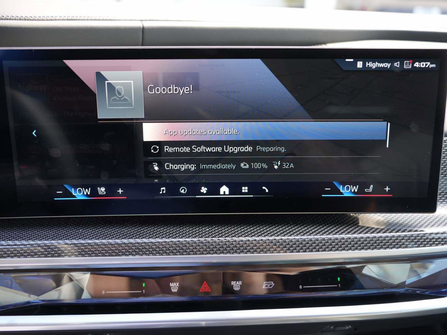 Used 2025 BMW i7 M70 image 15