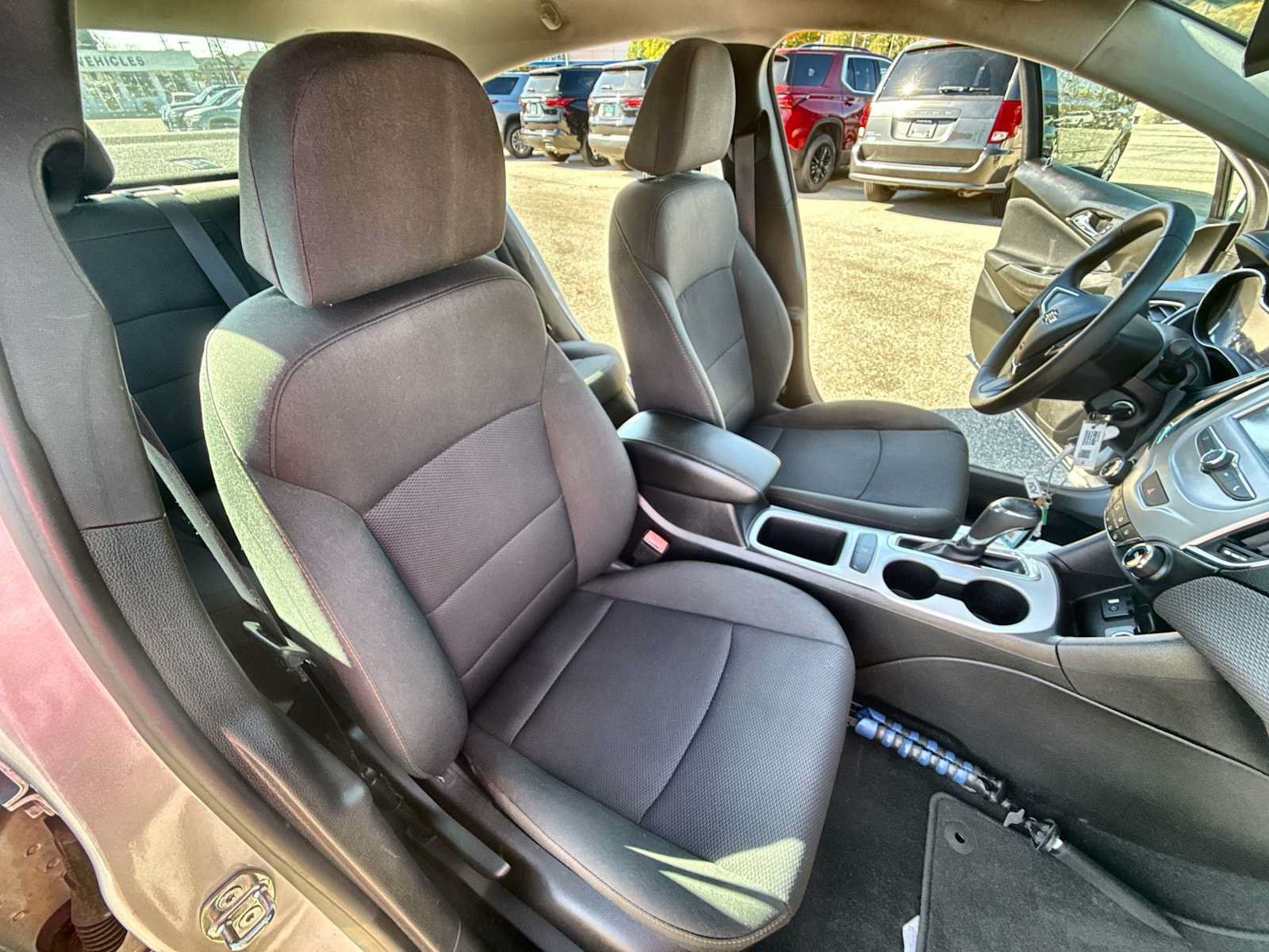 Certified 2017 Chevrolet Cruze LS FWD image 24