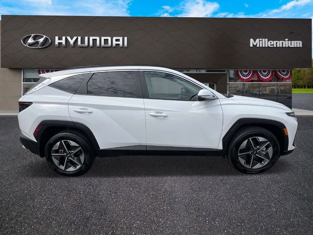 Used 2025 Hyundai Tucson SEL AWD/4WD image 4