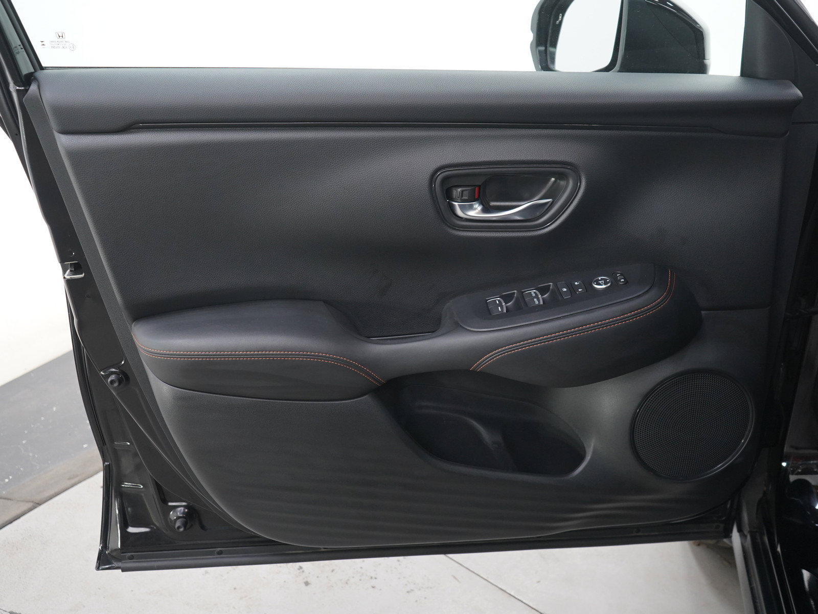 Used 2024 Honda HR-V Sport image 20