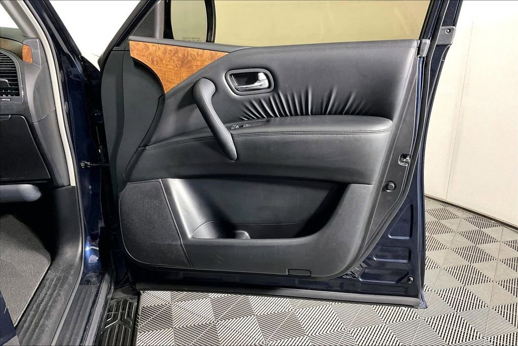 Used 2023 Nissan Armada SL w/ Captain's Chairs Package RWD image 26