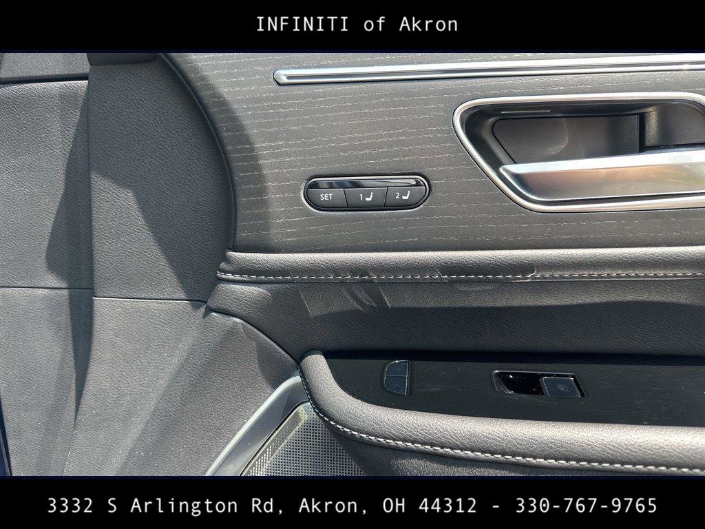 Certified 2025 INFINITI QX80 Sensory image 29