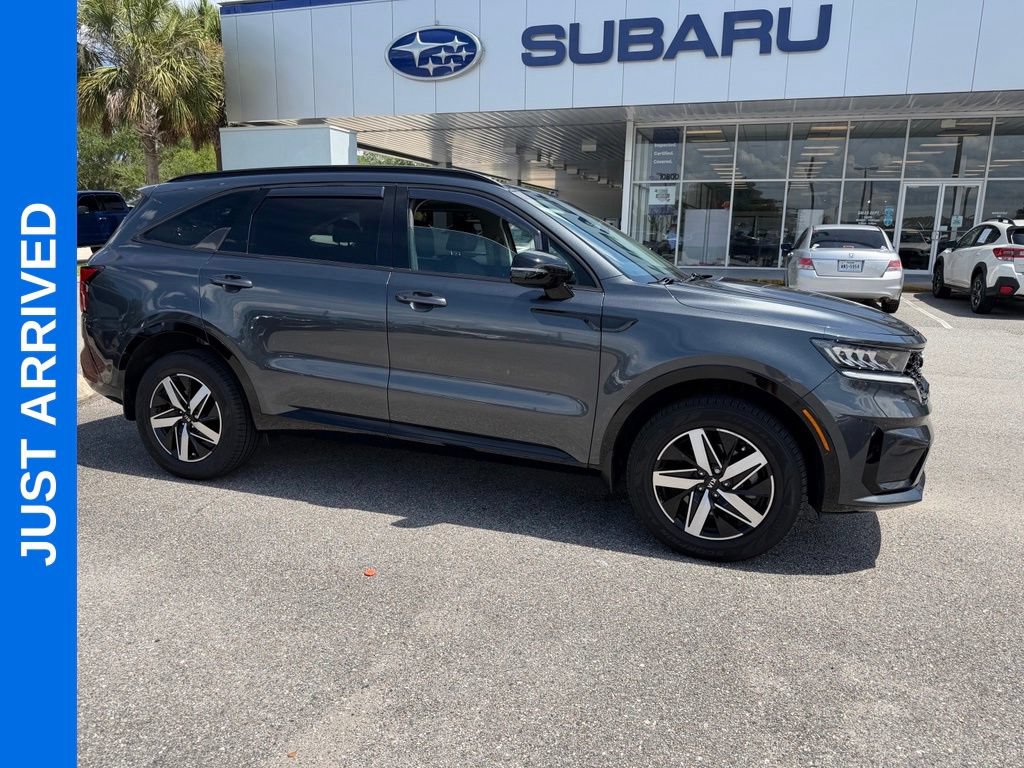 Used 2021 Kia Sorento EX w/ Panoramic Sunroof Package