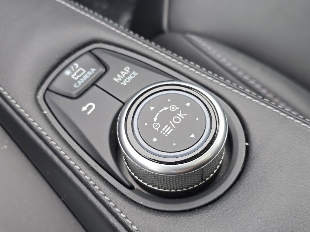 Used 2020 INFINITI QX50 Essential image 26