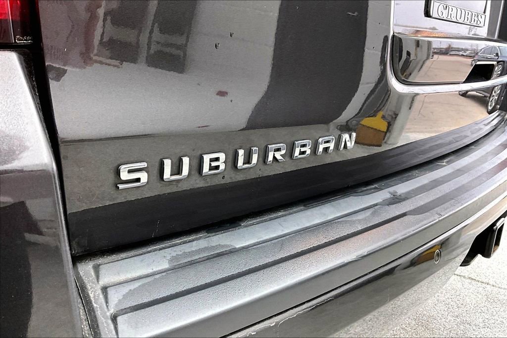 Used 2018 Chevrolet Suburban LS image 43
