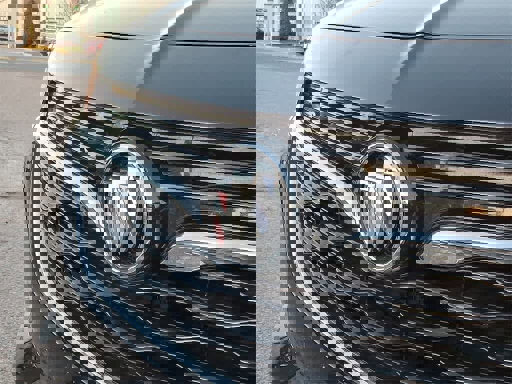 Used 2021 Buick Encore GX Select image 29