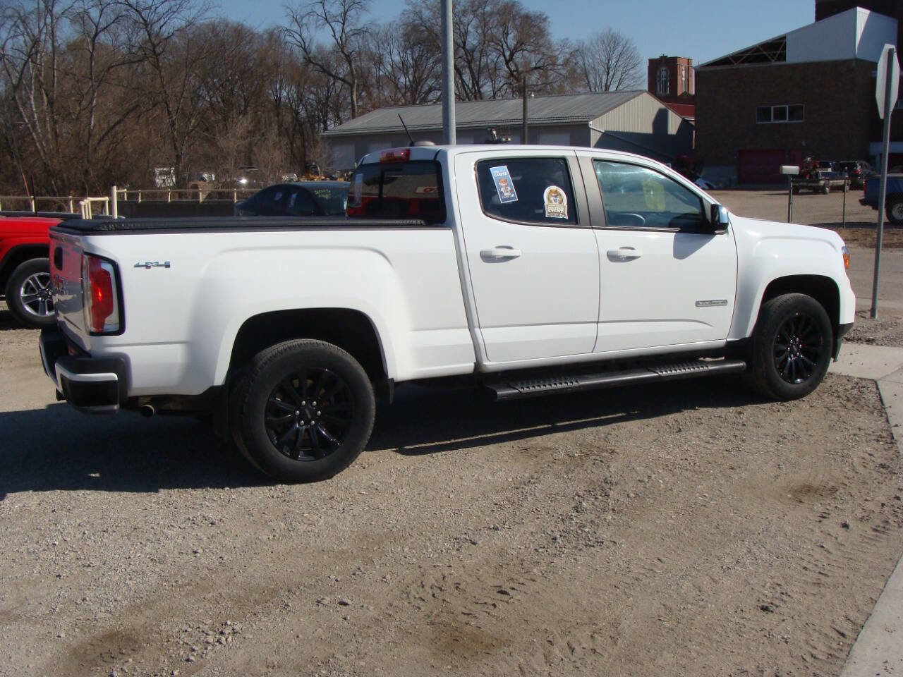 Used 2022 GMC Canyon Elevation image 4