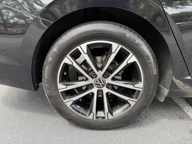 Used 2023 Volkswagen Jetta Sport FWD image 47
