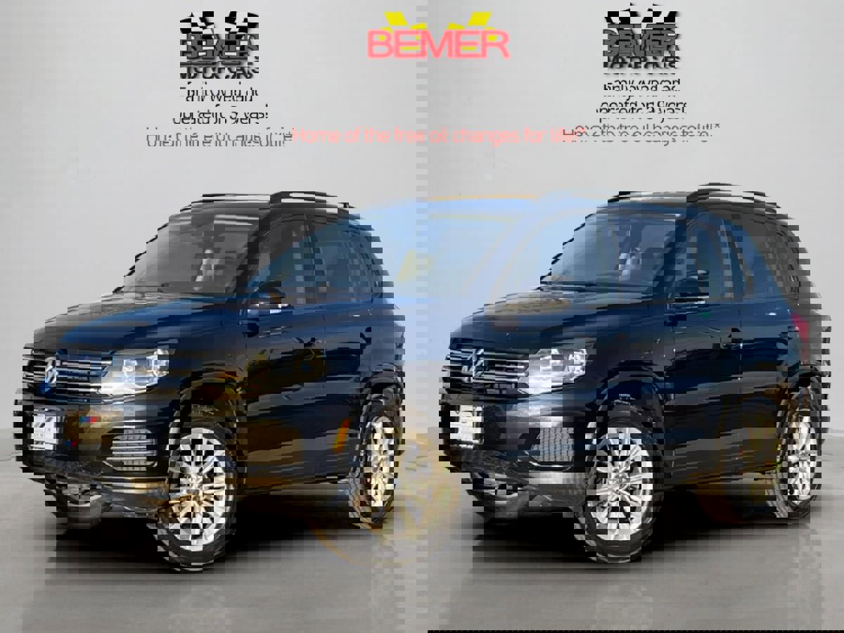 Used 2017 Volkswagen Tiguan Limited w/ Premium Package