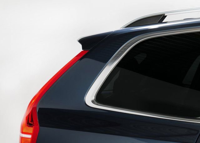 Used 2019 Volvo XC90 T5 Momentum w/ Multimedia Package image 33