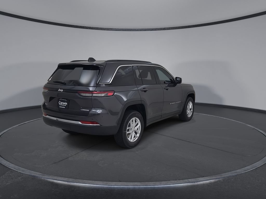 New 2026 Jeep Grand Cherokee Laredo X AWD/4WD image 14