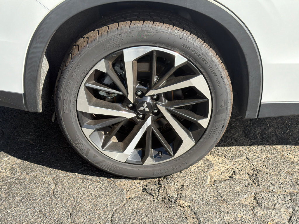 Used 2024 Mitsubishi Outlander SE FWD image 21