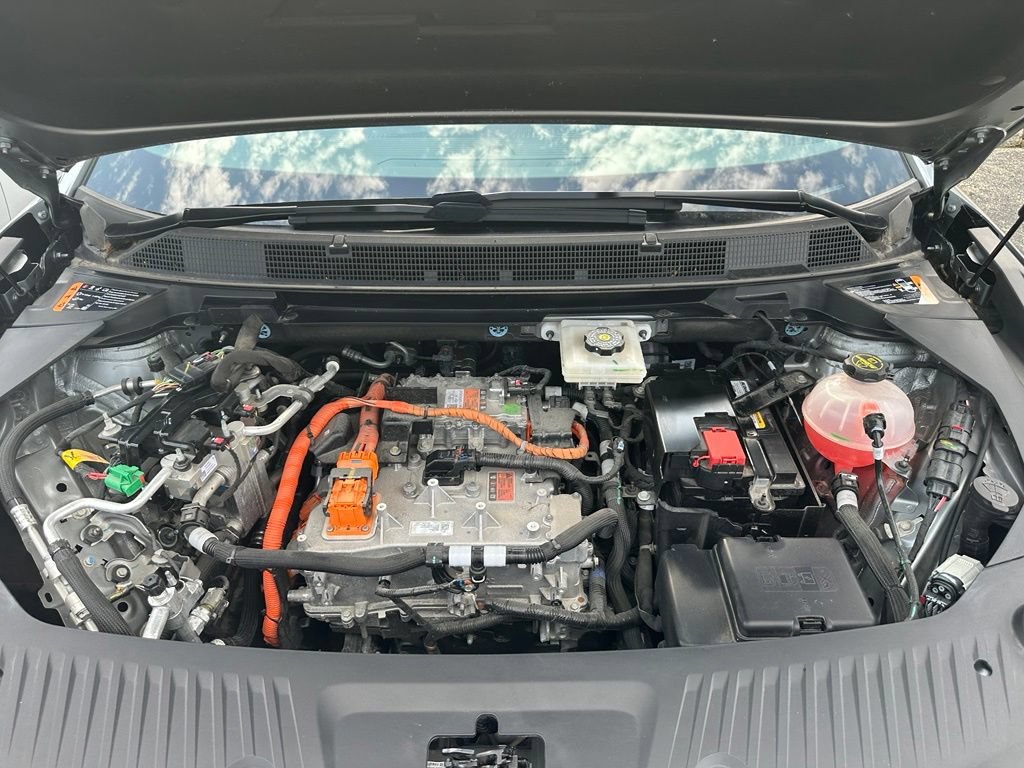 Certified 2024 Chevrolet Equinox EV LT FWD image 30