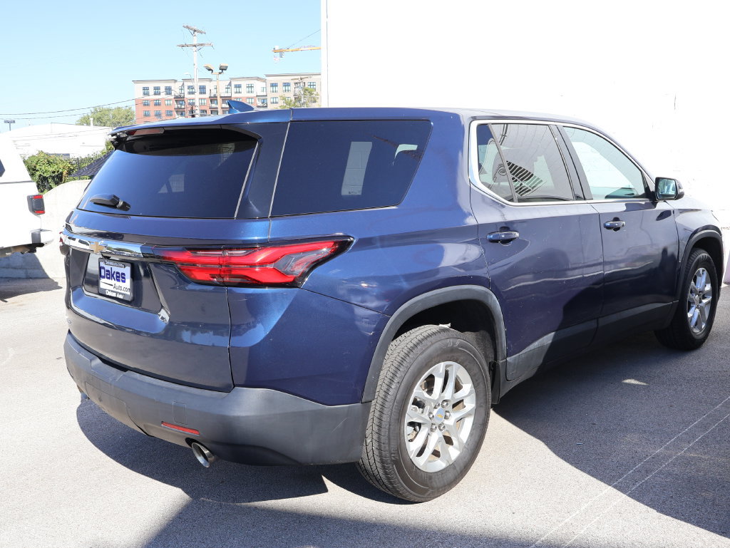 Used 2023 Chevrolet Traverse LS w/ Safety Package FWD image 12