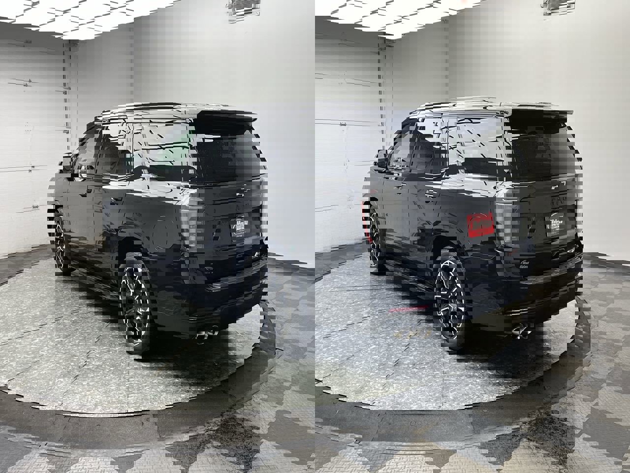 Certified 2025 Chevrolet Tahoe RST w/ RST Capability Package image 2